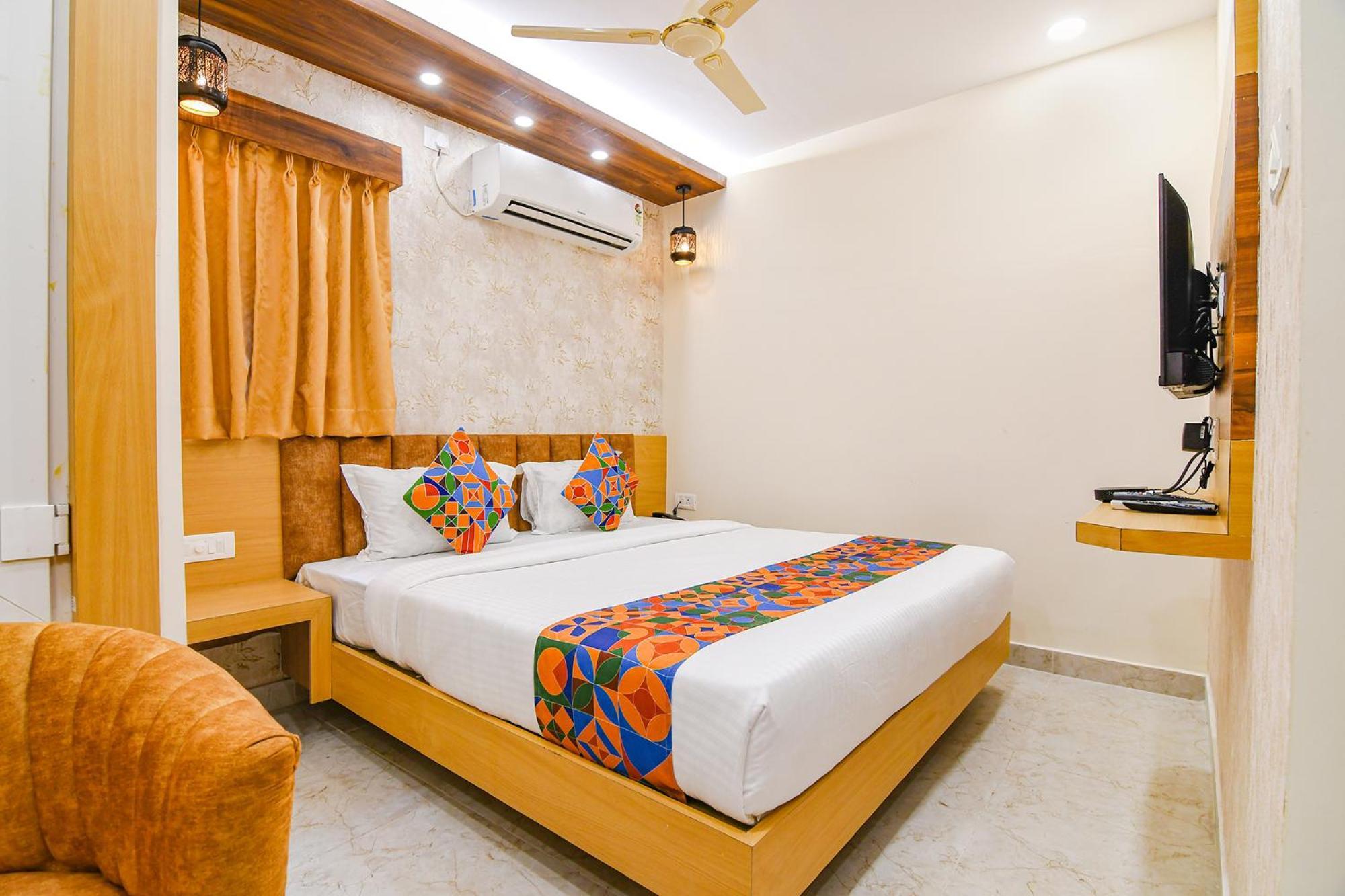 Fabhotel Sonali Golden Palace - Nr Bhubaneswar Railway Station Kültér fotó